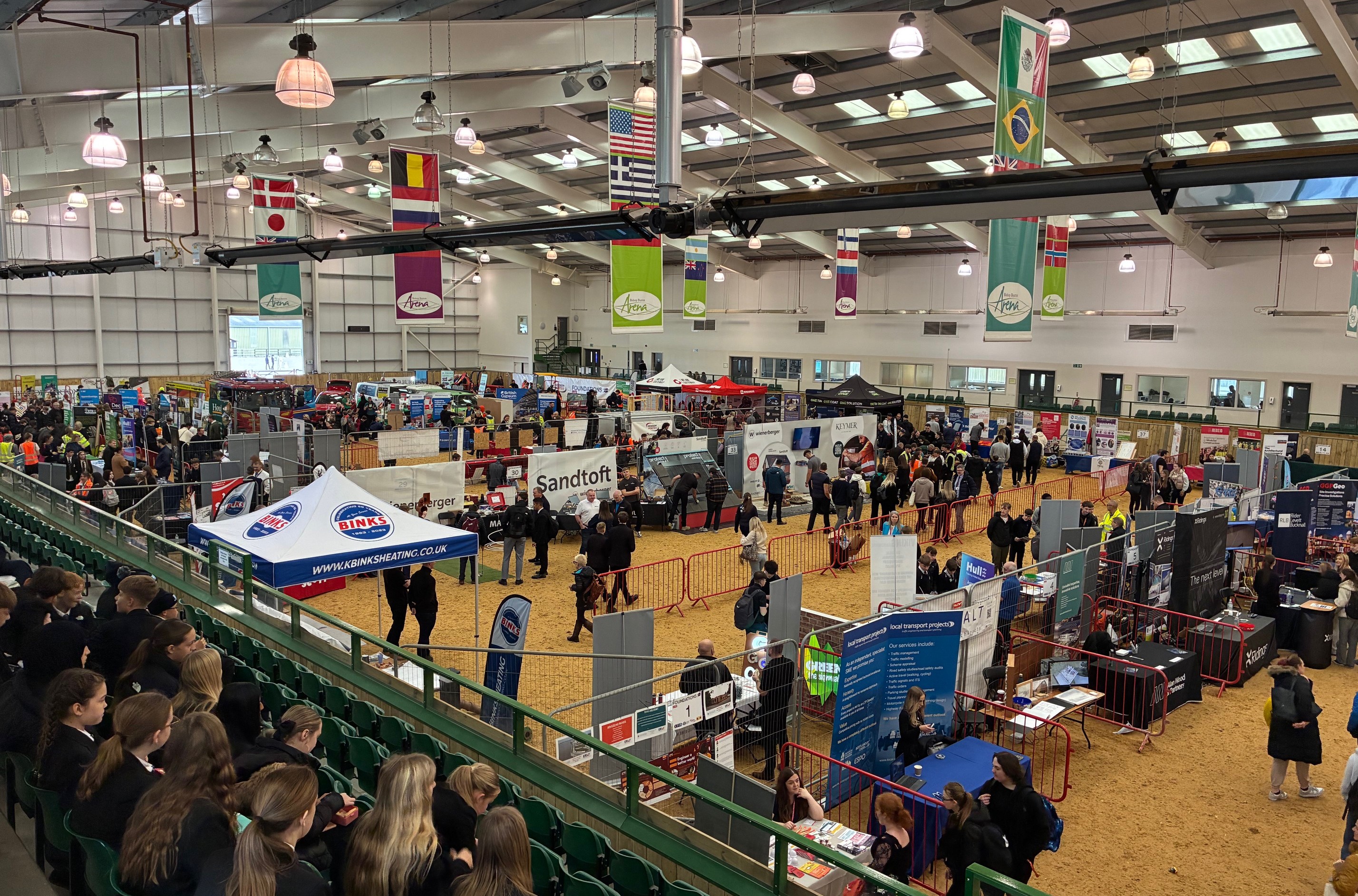 Record numbers as construction collaborates to promote skills